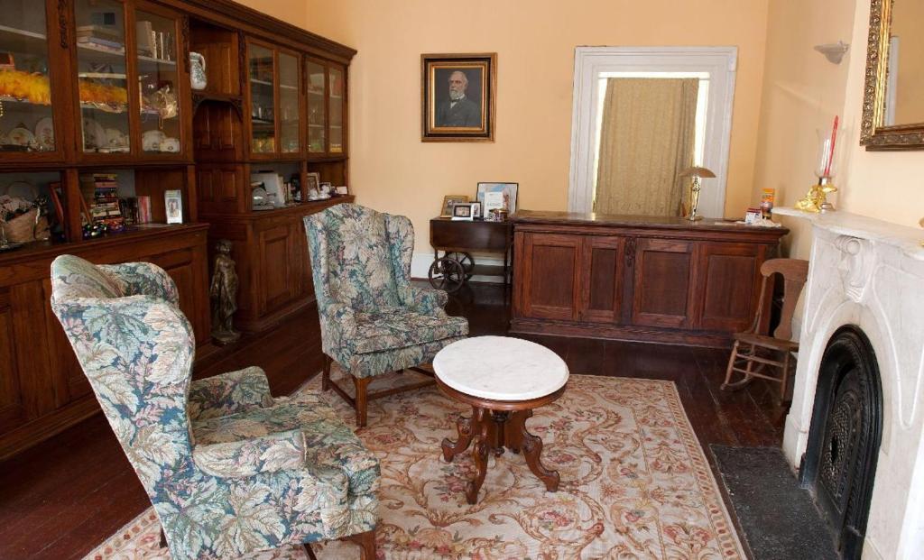 Fairchild House Bed & Breakfast New Orleans Exterior photo