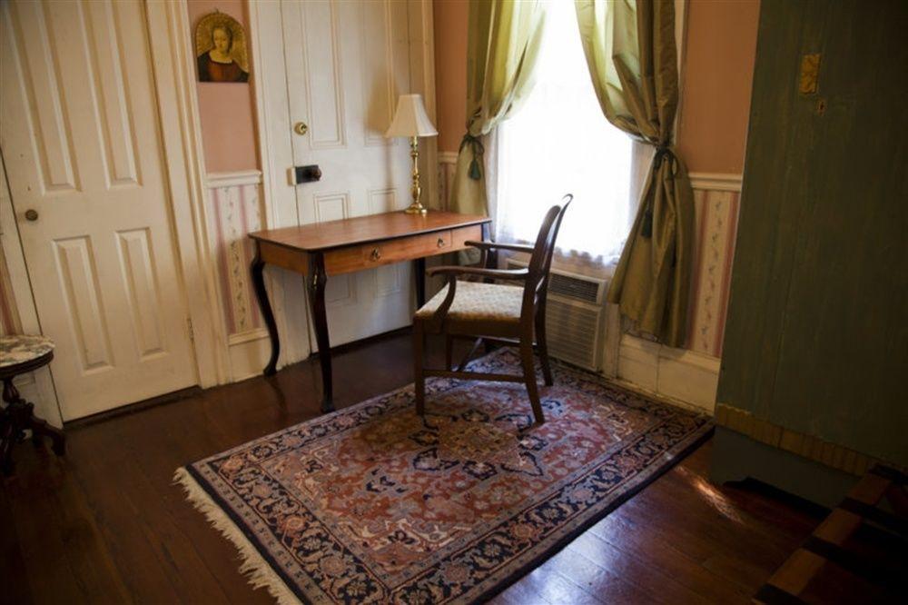 Fairchild House Bed & Breakfast New Orleans Exterior photo
