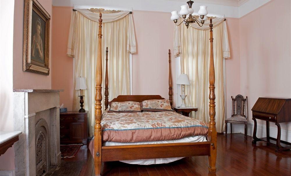 Fairchild House Bed & Breakfast New Orleans Exterior photo